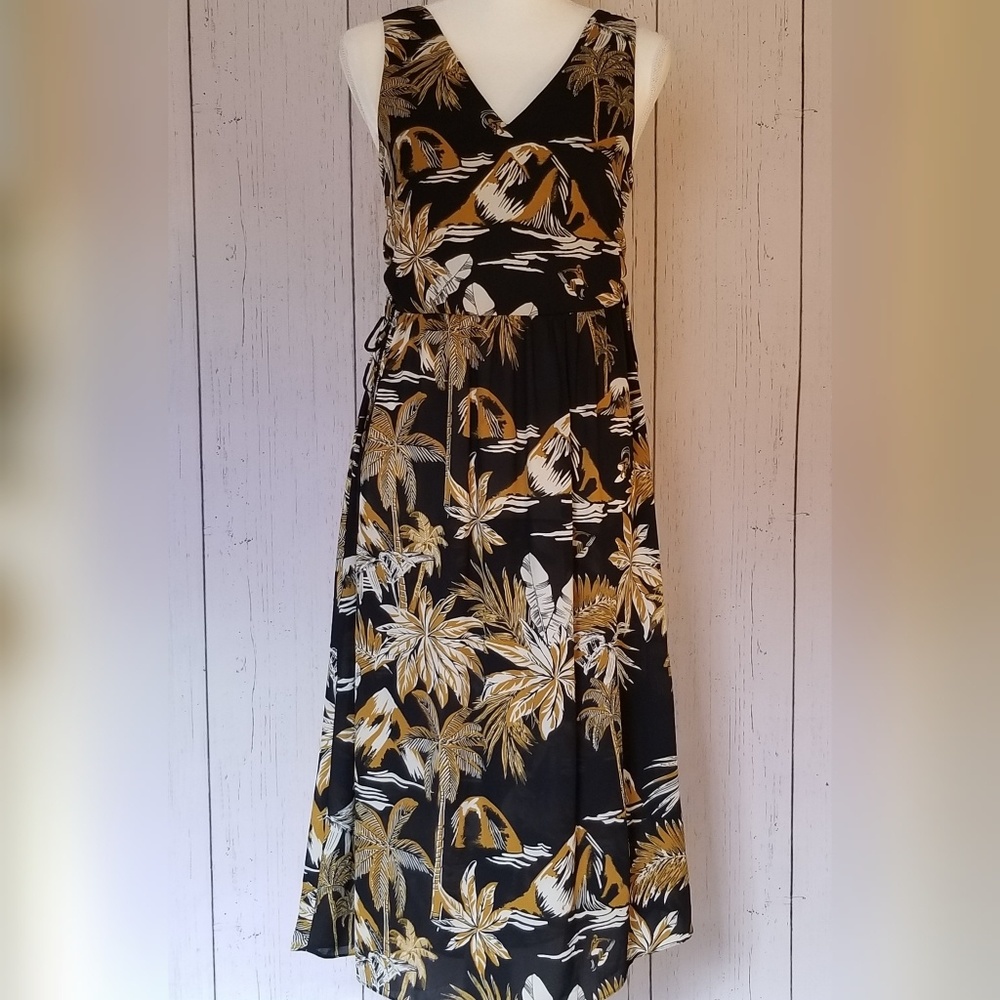 H&M Tropical Print Size 4 Dress